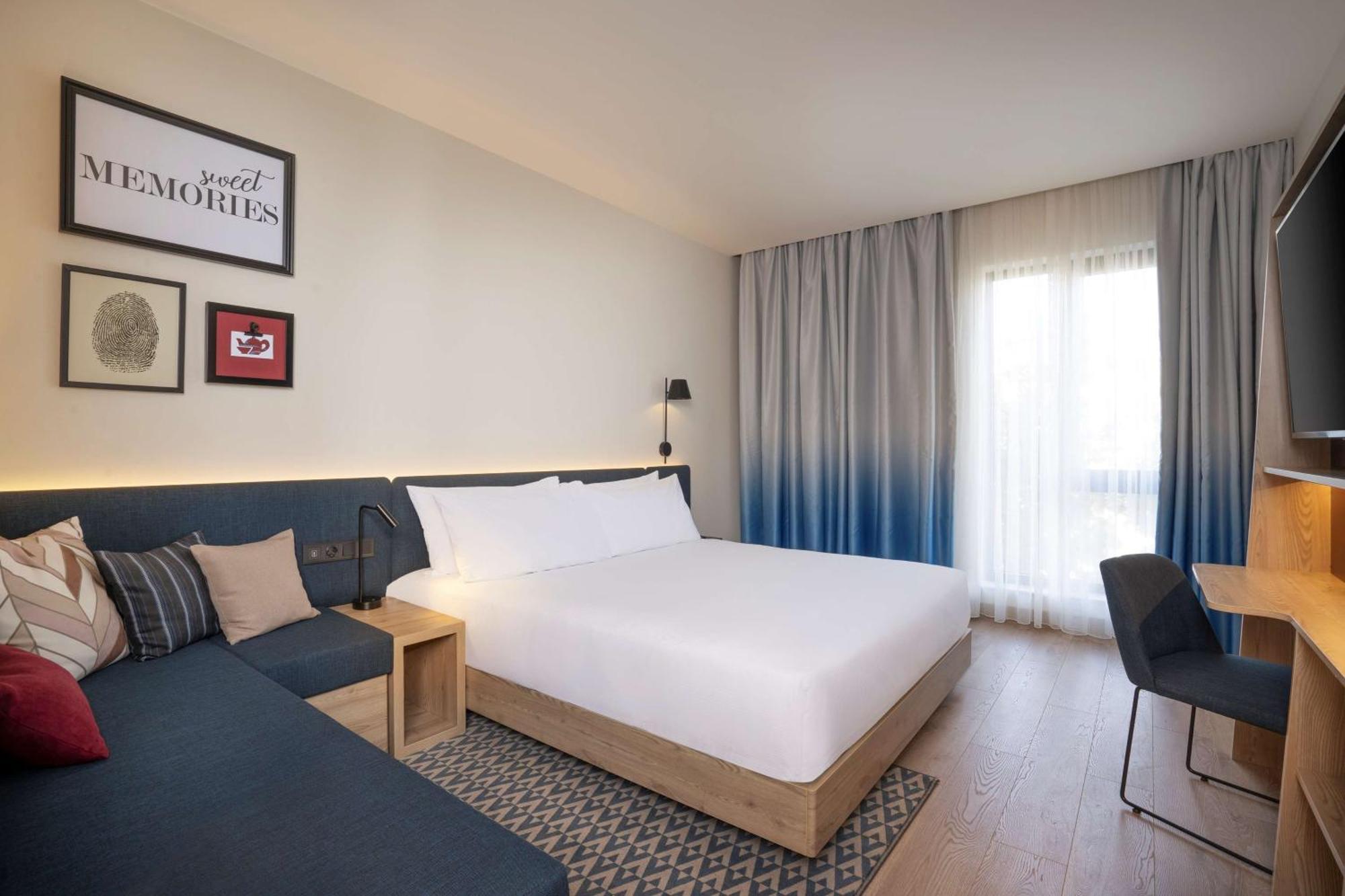 Hampton By Hilton Tashkent Exterior foto