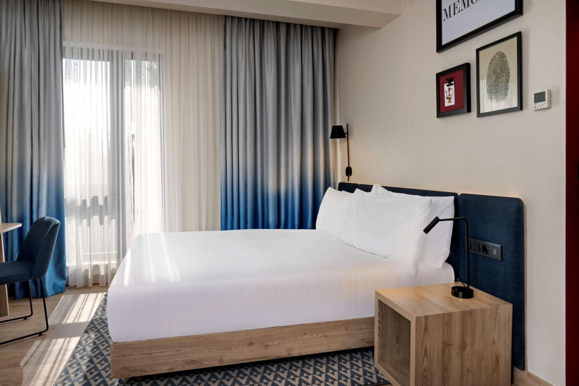 Hampton By Hilton Tashkent Exterior foto